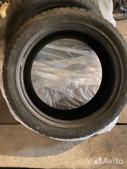 Continental ContiPremiumContact 2 255/45 R19