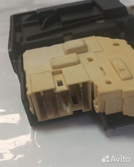 Устройство блокировки люка LG EBF61315801