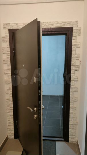 2-к. квартира, 76 м², 5/19 эт.