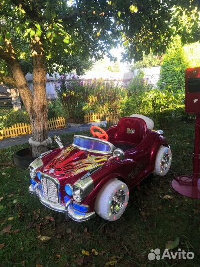 Детский аттракцион машинка качалка купюрник