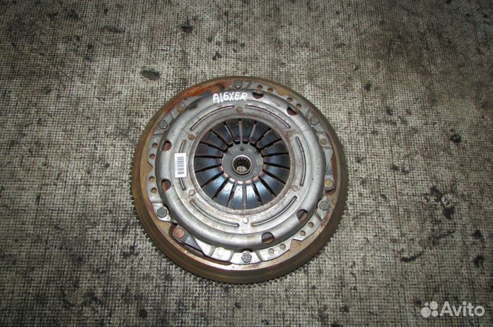 Маховик Сцепление Опель Астра J 1.6 A16XER в сборе