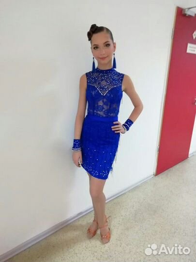 Платье для бальных танцев