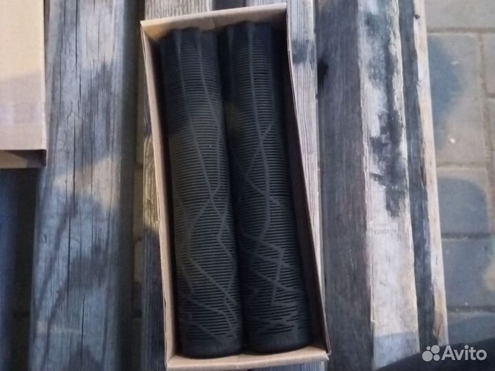 Грипсы ethic erevan V1