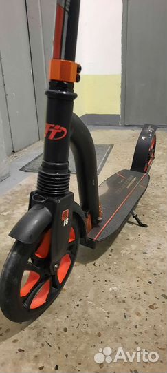 Самокат взрослый tech team Downtown 215R