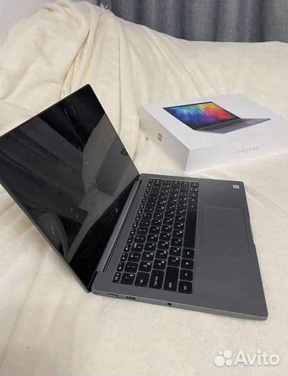 Ноутбук Xiaomi Mi Notebook Air 13. 3