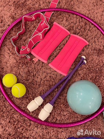 Рюкзак гимнастки, обруч, булавы, резинка