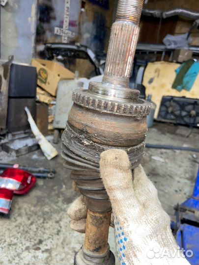 Привод передний правый Nissan Expert W11 QG18DE