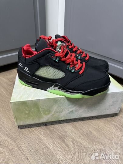 Nike air jordan 5 low clot