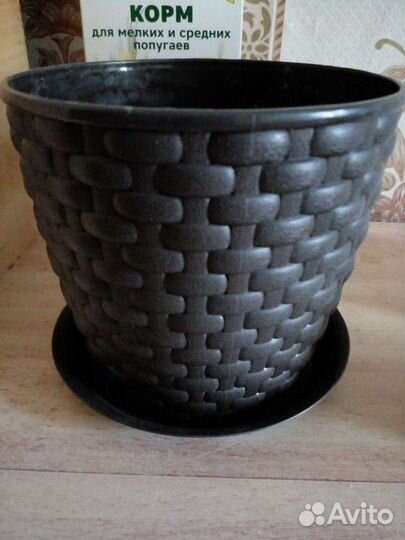 Кашпо для цветов