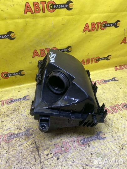 Корпус воздушного фильтра Opel Vectra C Z18XE 2002