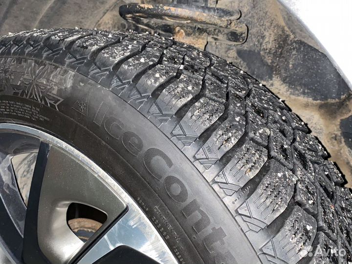 Continental IceContact 3 SUV 235/55 R20