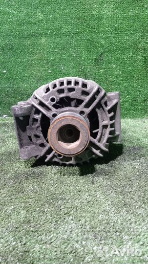 Генератор Renault Logan