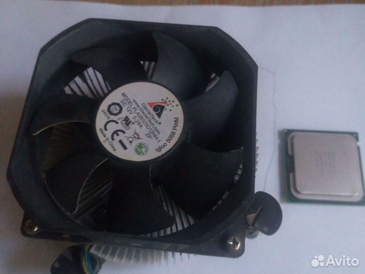 Intel Core 2 Duo E8200,LGA775. И кулер