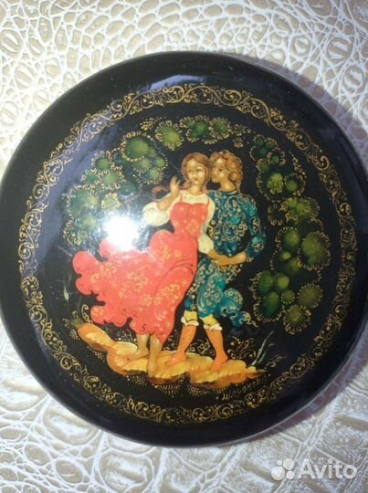 Деревянная шкатулка Федоскино