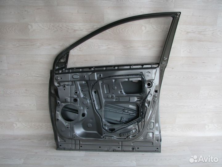 Toyota RAV 4 дверь передняя правая 2013-2018