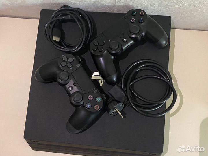 PlayStation 4 PRO 1TB