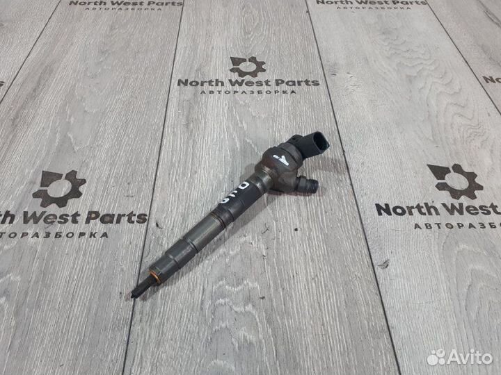 Форсунка дизельная электрическая Volkswagen Passat