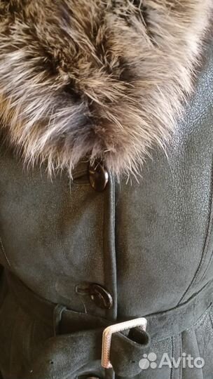 Дубленка натуральная женская с капюшоном