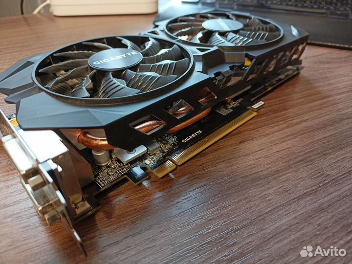 Видеокарта Radeon r9 380