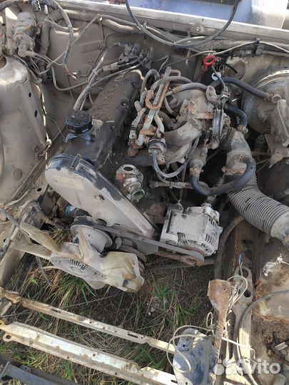 Двигатель без навесного оборудования Volvo 940