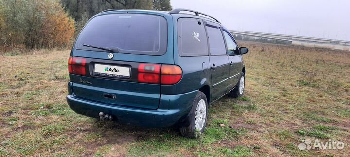 Volkswagen Sharan 2.0 AT, 1997, 100 000 км