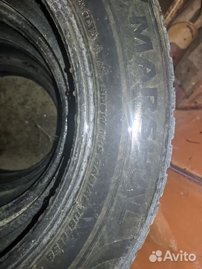 Marshal WinterCraft SUV Ice WS31 215/65 R17