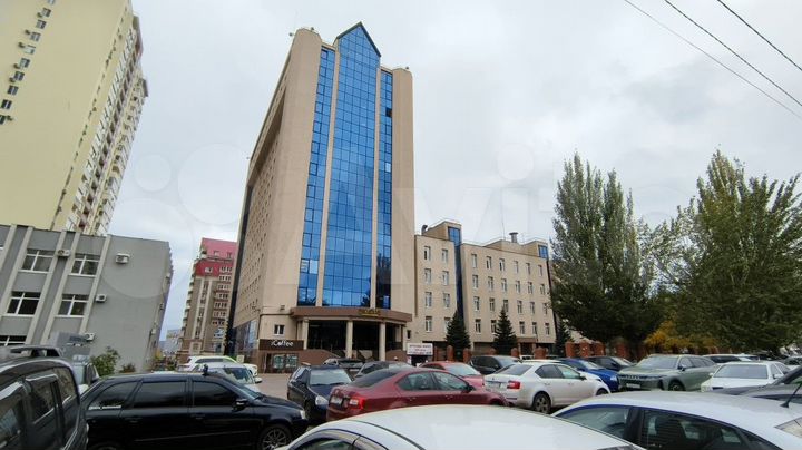 Офисы, 140 м²