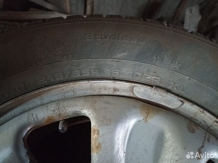 Продам колеса с дисками