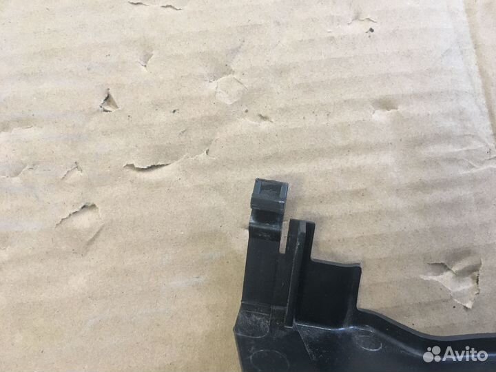 Накладка торпедо Mercedes W210 (4028)