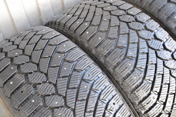Gislaved Nord Frost 200 SUV 235/55 R18 104T