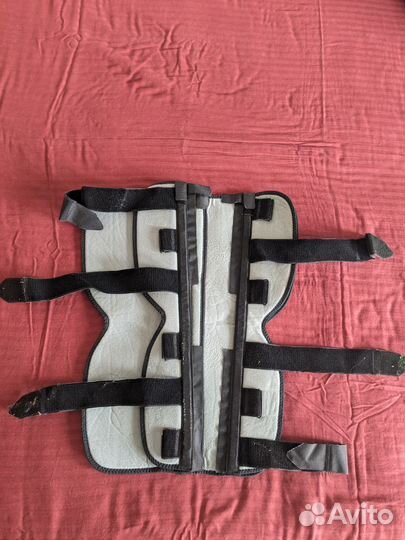 Ортез на коленный сустав, фиксатор колена