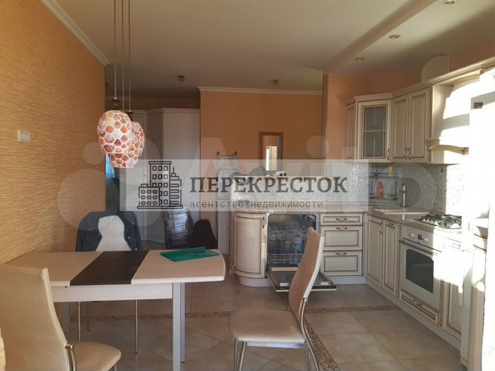2-к. квартира, 75 м², 6/9 эт.