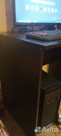 Компьютерный стол бу