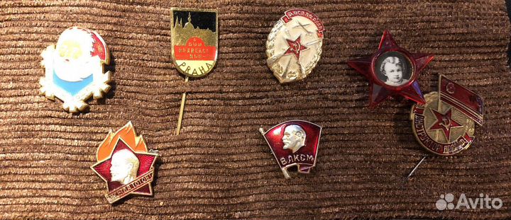 Значки железные