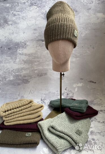 Шапка вязаная ручная работа