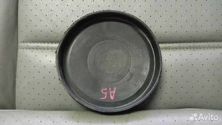 Заглушка (большая) пер.фары на Skoda Octavia A5