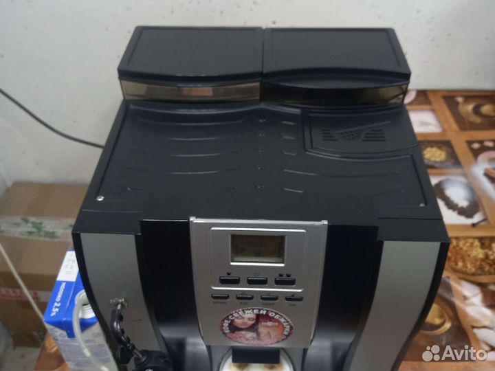 Кофе машина Мерол 709 б/у