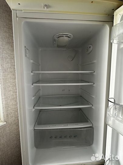 Холодильник samsung двухдверный бу