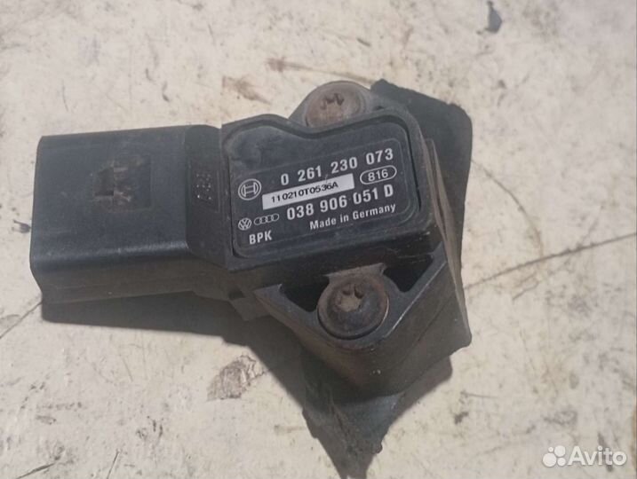 Датчик абсолютного давления Passat CC