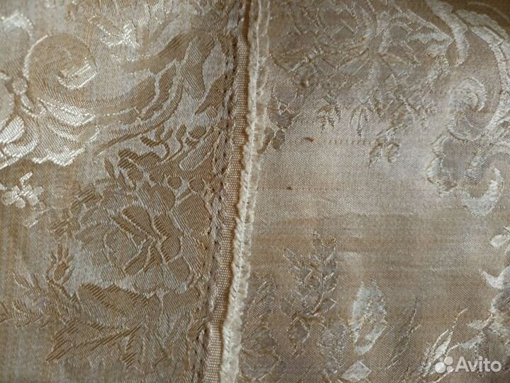 Покрывало и декоративная подушка