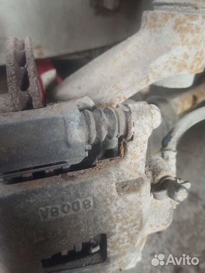 Суппорт передний правый Chevrolet Lanos Sens