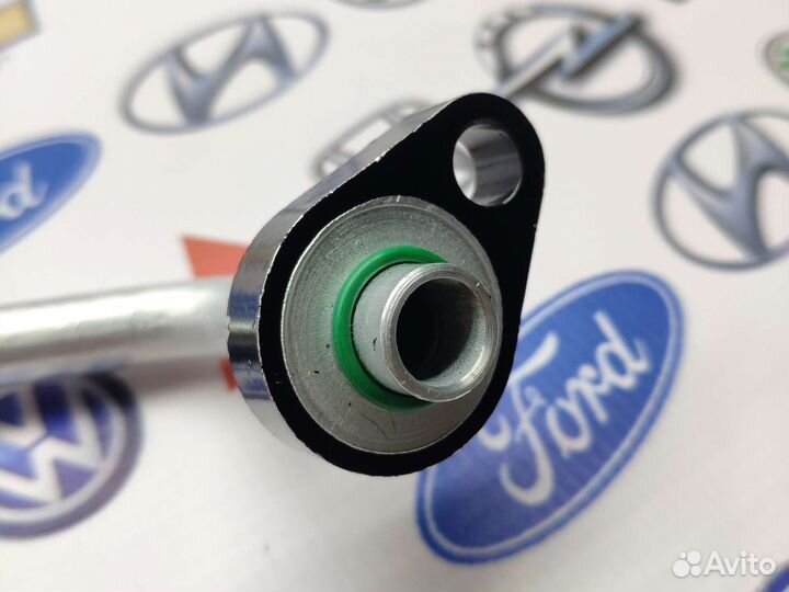 Трубка кондиционера Ford Focus 2