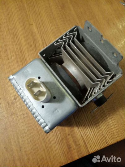 Магнетрон GoldStar 2M213