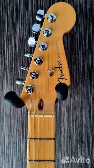 Fender American Deluxe Stratocaster 2000