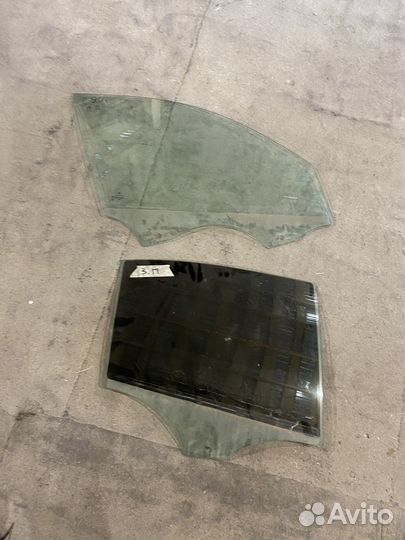 Боковые стекла BMW E90