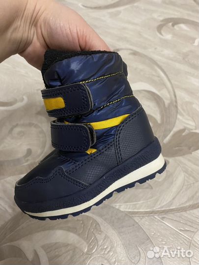 Ботинки для мальчика р. 22