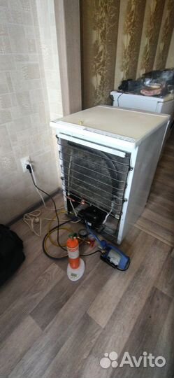 Ремонт холодильников, морозильные камеры