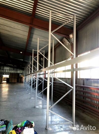 Стеллажи фронтальные металлические для склада Недк