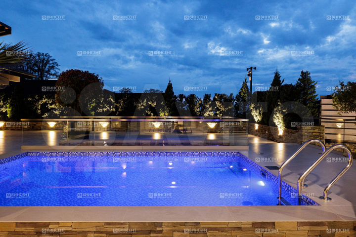 Дом 350 м² на участке 7 сот.