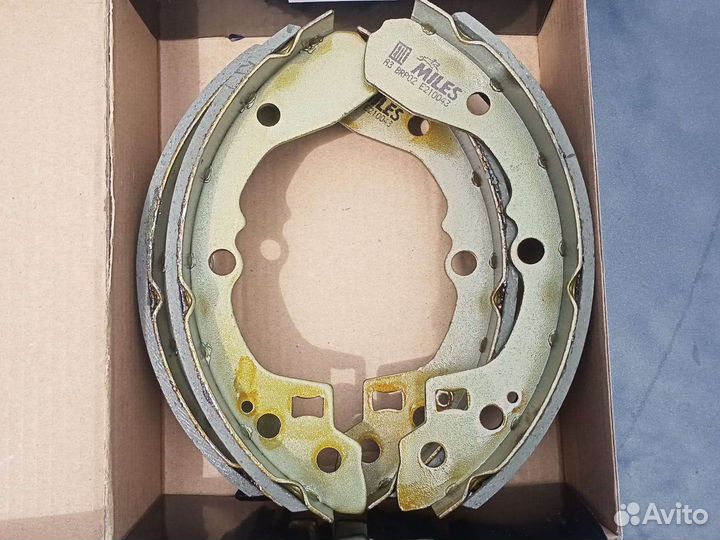 Kia spectra колодки задние